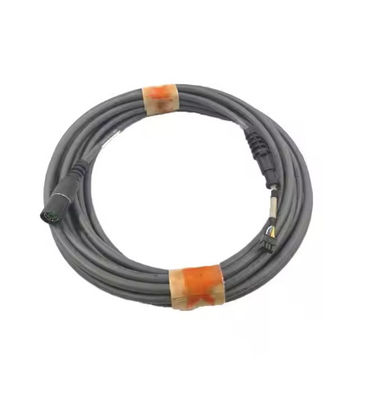 Το KUKA Servo Cable διασφαλίζει την σταθερή λειτουργία των σχεδίων ρομποτικής